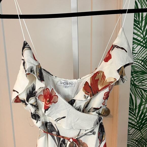 Showpo Emmy Floral Wrap Maxi Dress Size 6 - Picture 3 of 9